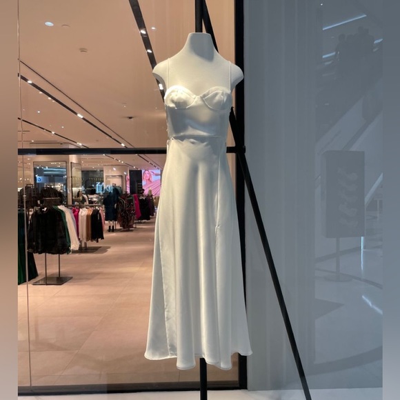 Zara White Satin Effect Sweetheart Neckline Midi Maxi Dress $89.90 - Picture 15 of 16
